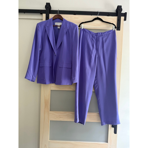 Vintage Adolfo Studio 100% Silk Lavender Purple Pant Suit Blazer & Trousers Set - Picture 1 of 10